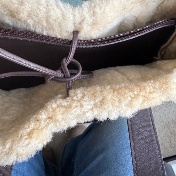 Ugg brown tan sheepskin tote bag - Picture 4 of 7